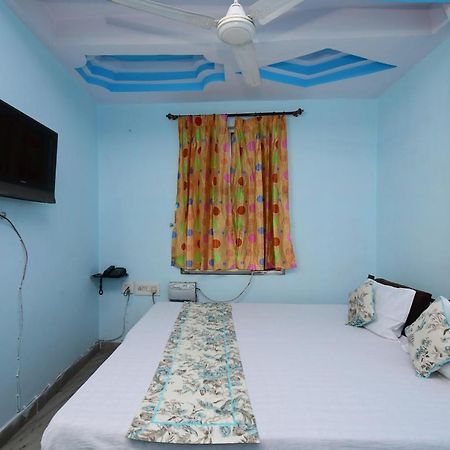 Hotel New India Guest House ชัยปุระ ภายนอก รูปภาพ