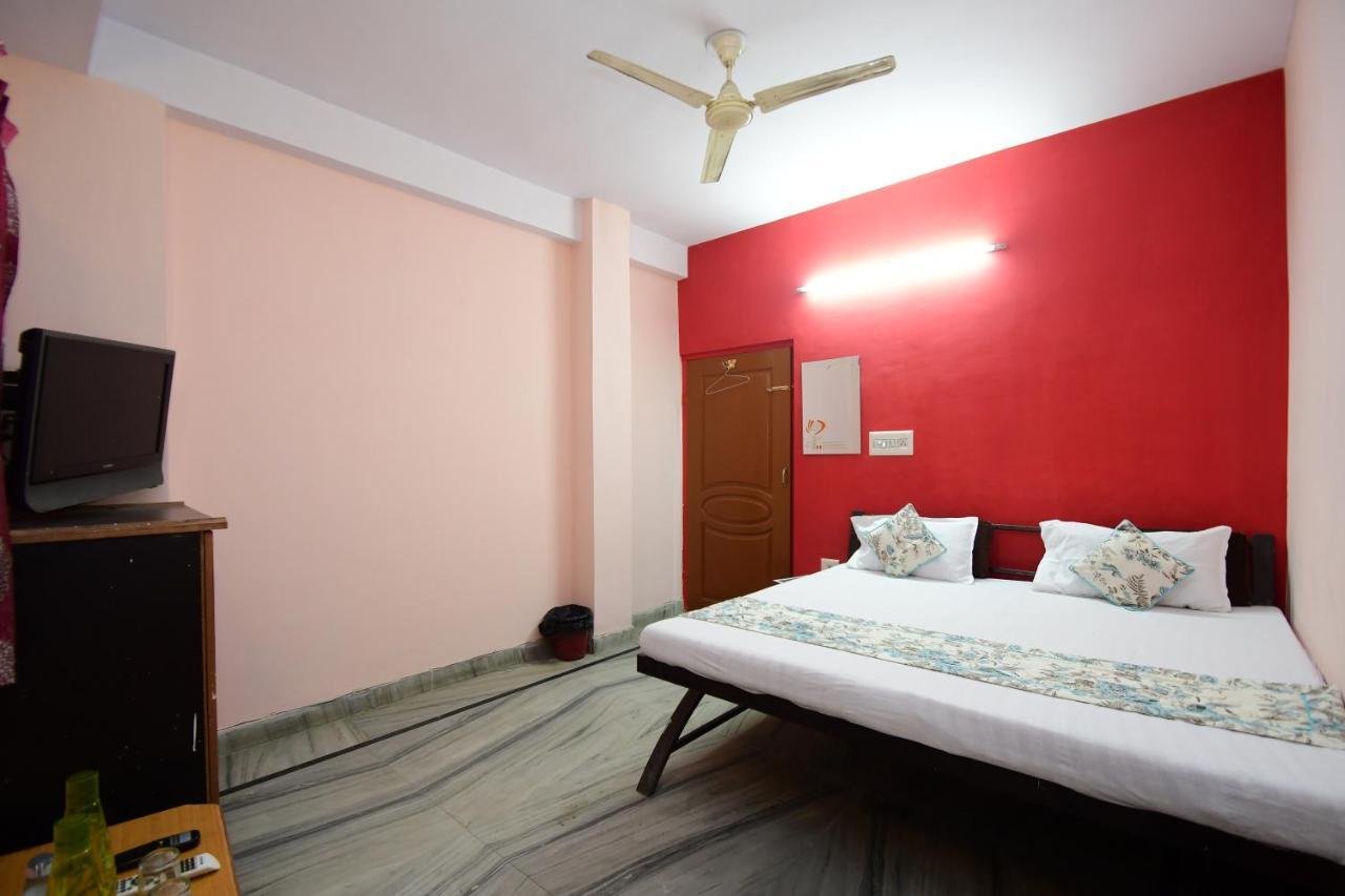 Hotel New India Guest House ชัยปุระ ภายนอก รูปภาพ