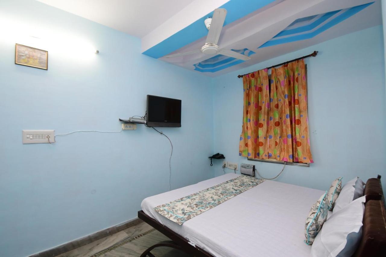 Hotel New India Guest House ชัยปุระ ภายนอก รูปภาพ