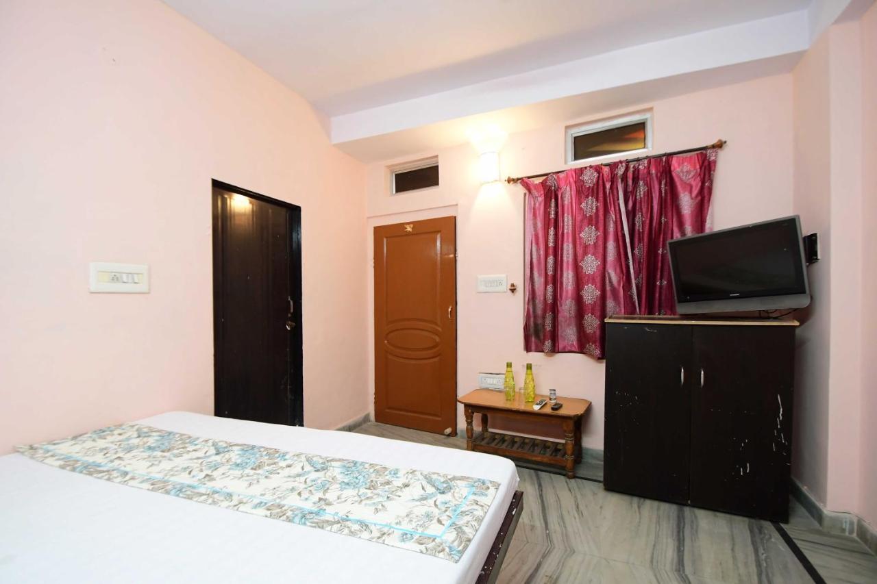 Hotel New India Guest House ชัยปุระ ภายนอก รูปภาพ