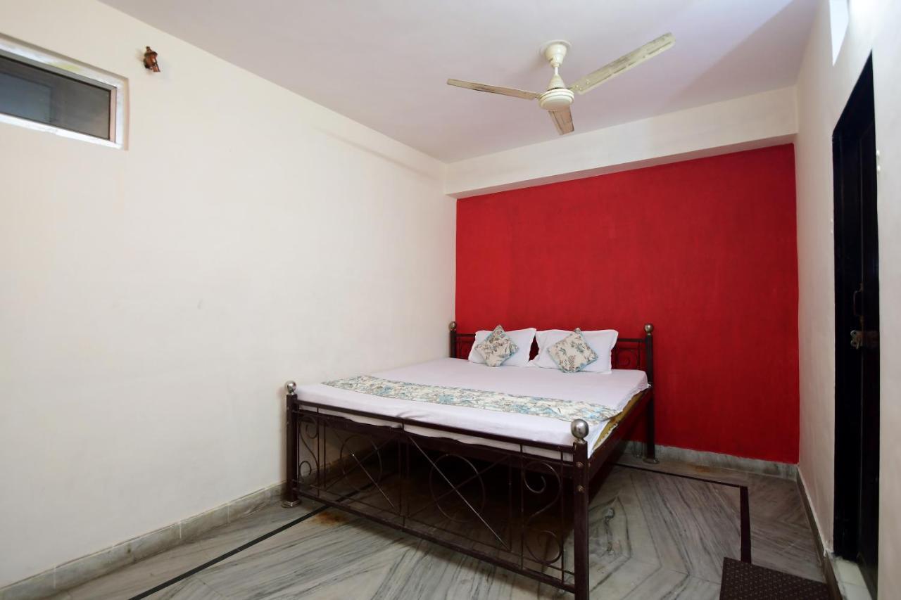 Hotel New India Guest House ชัยปุระ ภายนอก รูปภาพ